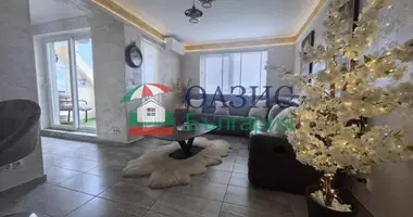 Apartamento 3 habitaciones en Nesebar, Bulgaria