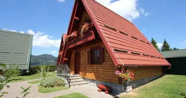 Hôtel 1 894 m² dans Grad Rijeka, Croatie