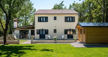 Villa 4 chambres dans Rabac, Croatie