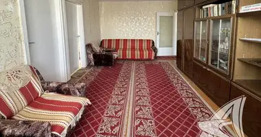 Wohnung 3 zimmer in Muchaviecki sielski Saviet, Belarus