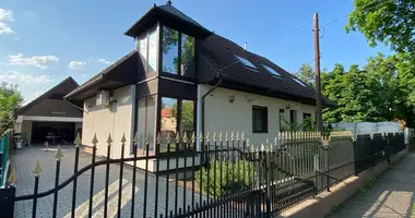 Villa 12 rooms in Budapest, Hungary