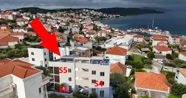 Apartamento 2 habitaciones en Okrug Gornji, Croacia