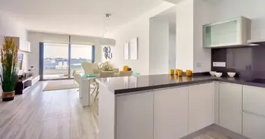 Apartamento en Estepona, Španjolska