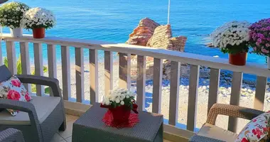 Wohnung 3 zimmer in Rafailovici, Montenegro