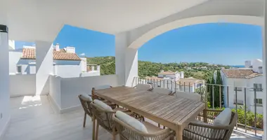 3 bedroom apartment in Benahavis, Spain