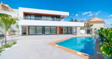 4 bedroom house in Rojales, Spain