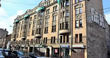 Квартира 3 комнаты в Рига, Латвия