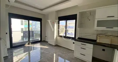 Квартира 2 комнаты в Оба, Турция