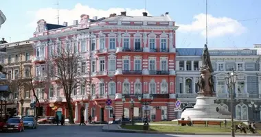 Квартира 5 комнат в Одесса, Украина