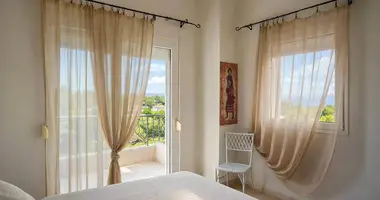 Villa 3 chambres dans Kassandrino, Grèce