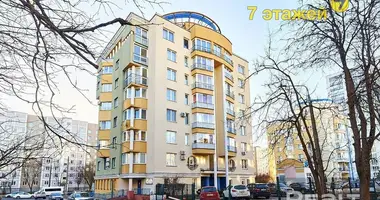 Apartamento 3 habitaciones en Minsk, Belarús
