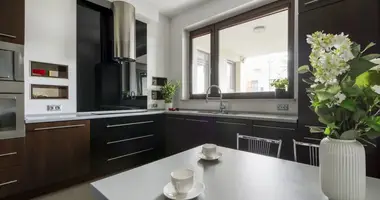 Apartamento 2 habitaciones en Varsovia, Polonia