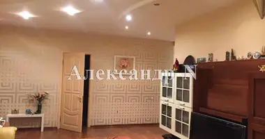 4 room apartment in Odesa, Ukraine