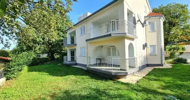 6 bedroom house in Radici, Croatia