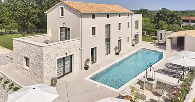 5 bedroom house in Grad Porec, Croatia