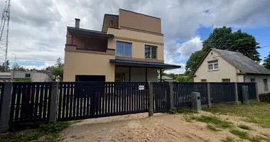 5 room house in Jurmala, Latvia