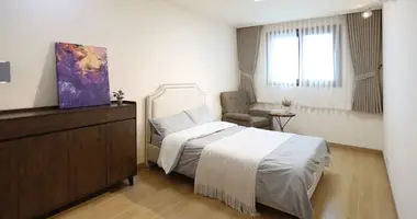 Condo 2 pokoi w Sangkat Teuk Thla, Kambodża