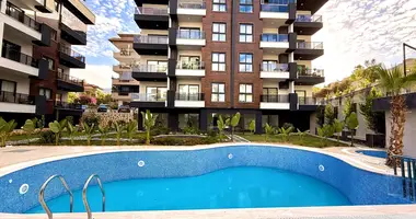 Квартира 2 комнаты в Оба, Турция