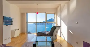 Mieszkanie 3 pokoi w Budva, Czarnogóra