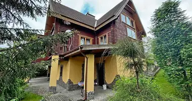 Maison dans Astrashycki Haradok, Bélarus
