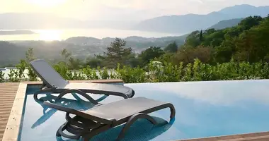 4 bedroom house in Tivat, Montenegro