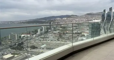 Casa 5 habitaciones en Konak, Turquía