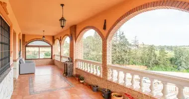 Haus 5 Schlafzimmer in Dos Hermanas, Spanien