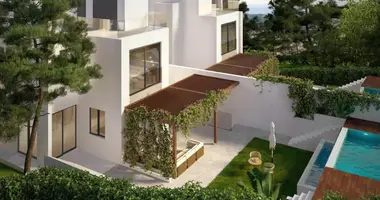 4 bedroom apartment in Agios Tychonas, Cyprus