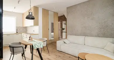 4 bedroom apartment in Marki, Poland