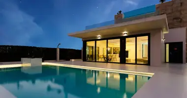 Вилла в Dehesa de Campoamor, Испания