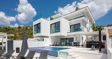 Villa en Opcina Dezanovac, Croacia