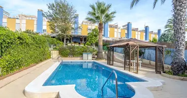 Reihenhaus in Abadin, Spanien