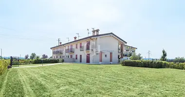 Вилла 6 комнат в Desenzano del Garda, Италия