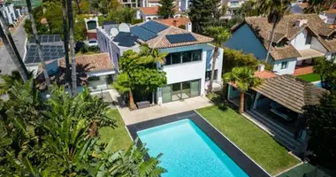 5 bedroom house in Bel Air, Spain