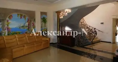 Haus 4 zimmer in Odessa, Ukraine
