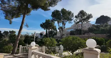 Villa 5 bedrooms in lAlfas del Pi, Spain