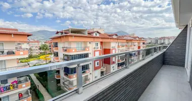 Mieszkanie 3 pokoi w Alanya, Turcja