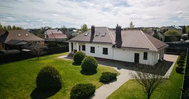 Cottage in Piatryskauski sielski Saviet, Belarus