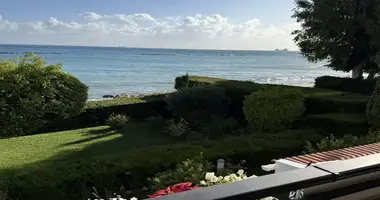 Apartamento 4 habitaciones en Limasol, Chipre