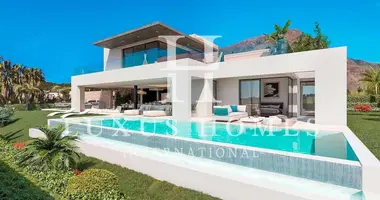 Villa 4 bedrooms in Estepona, Spain