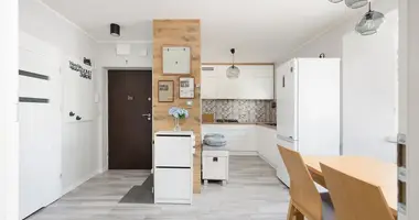 Nieruchomości komercyjne 51 m² w Warszawa, Polska
