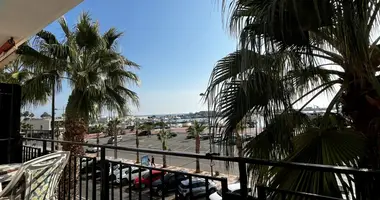 Apartamento 4 habitaciones en Santa Pola, Španjolska