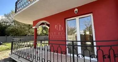 Квартира 3 комнаты в Братешичи, Черногория