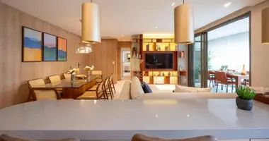 Wohnung 3 zimmer in Regiao Imediata de Sao Paulo, Brasilien