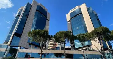 Büro 31 m² in Tirana, Albanien