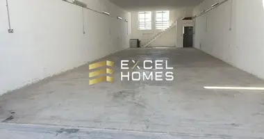 Commercial property in Naxxar, Malta