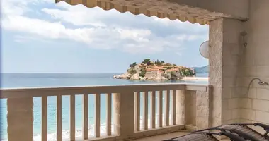 Квартира 2 спальни в Будва, Черногория