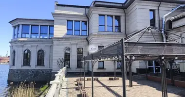 Коммерческое помещение 429 м² в Калининград, Россия