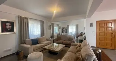 Appartement 5 chambres dans Demos Agiou Athanasiou, Chypre