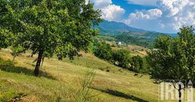 Grundstück in Petrele, Albanien